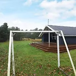 別荘 4 Star Holiday Home In Blavand *