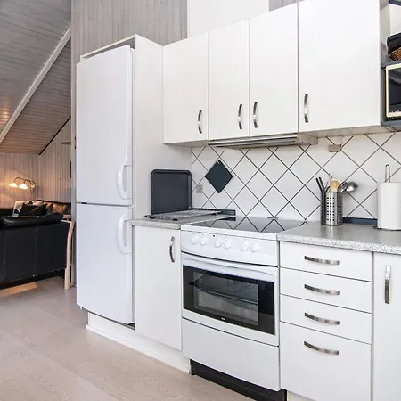4 Star In * Blåvand