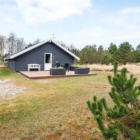 4 Star In Blåvand